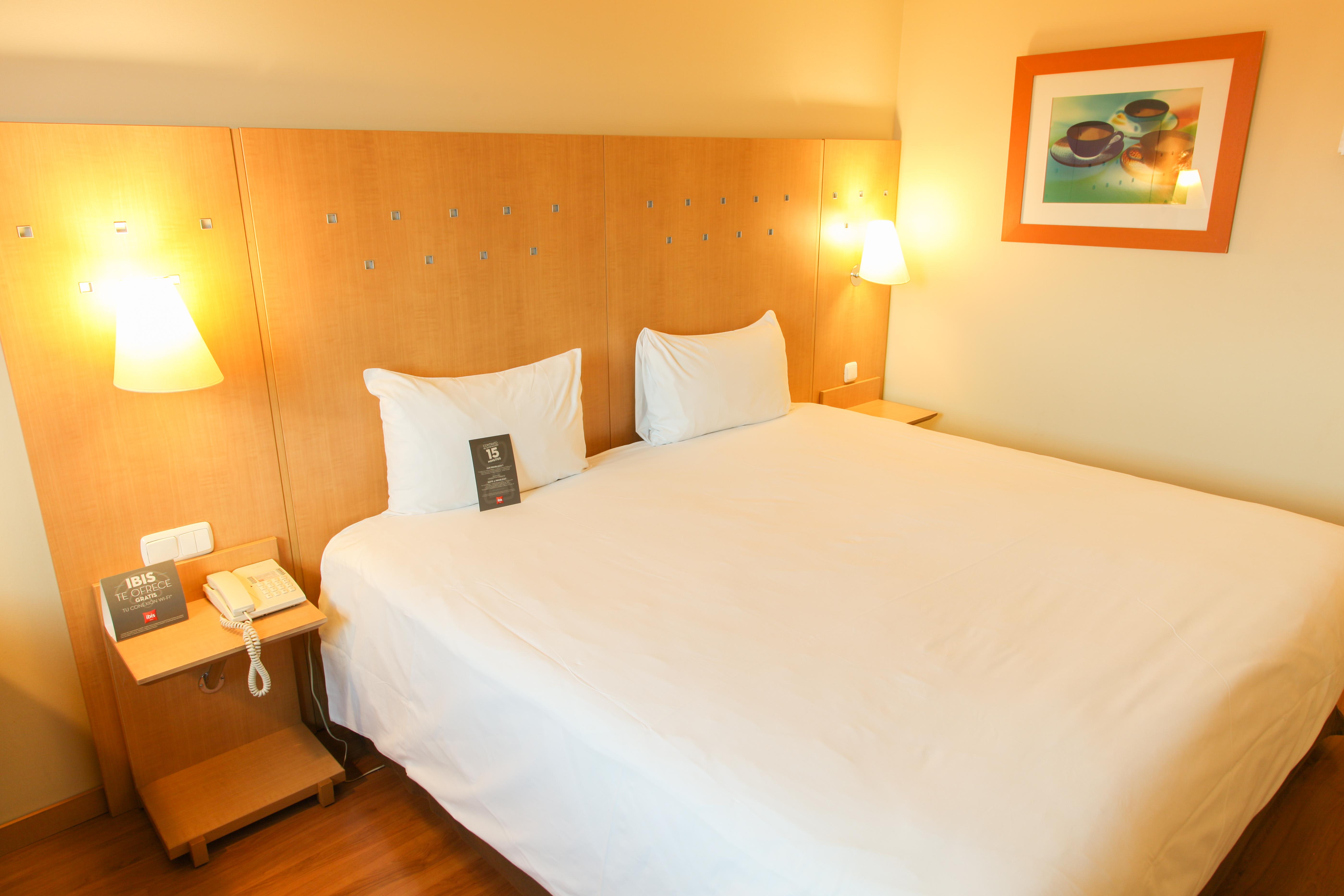 Ibis Alcala De Henares La Garena Alcalá de Henares Exterior foto