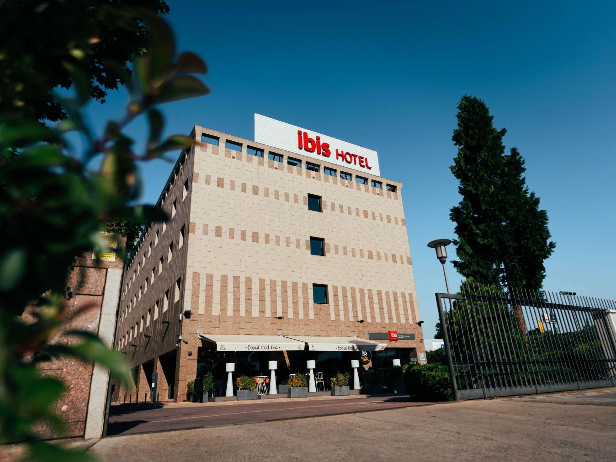 Ibis Alcala De Henares La Garena Alcalá de Henares Exterior foto
